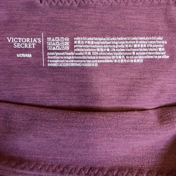 Victoria’s Secret | size 6 Essential Pockets Leggings - Picture 6 of 7